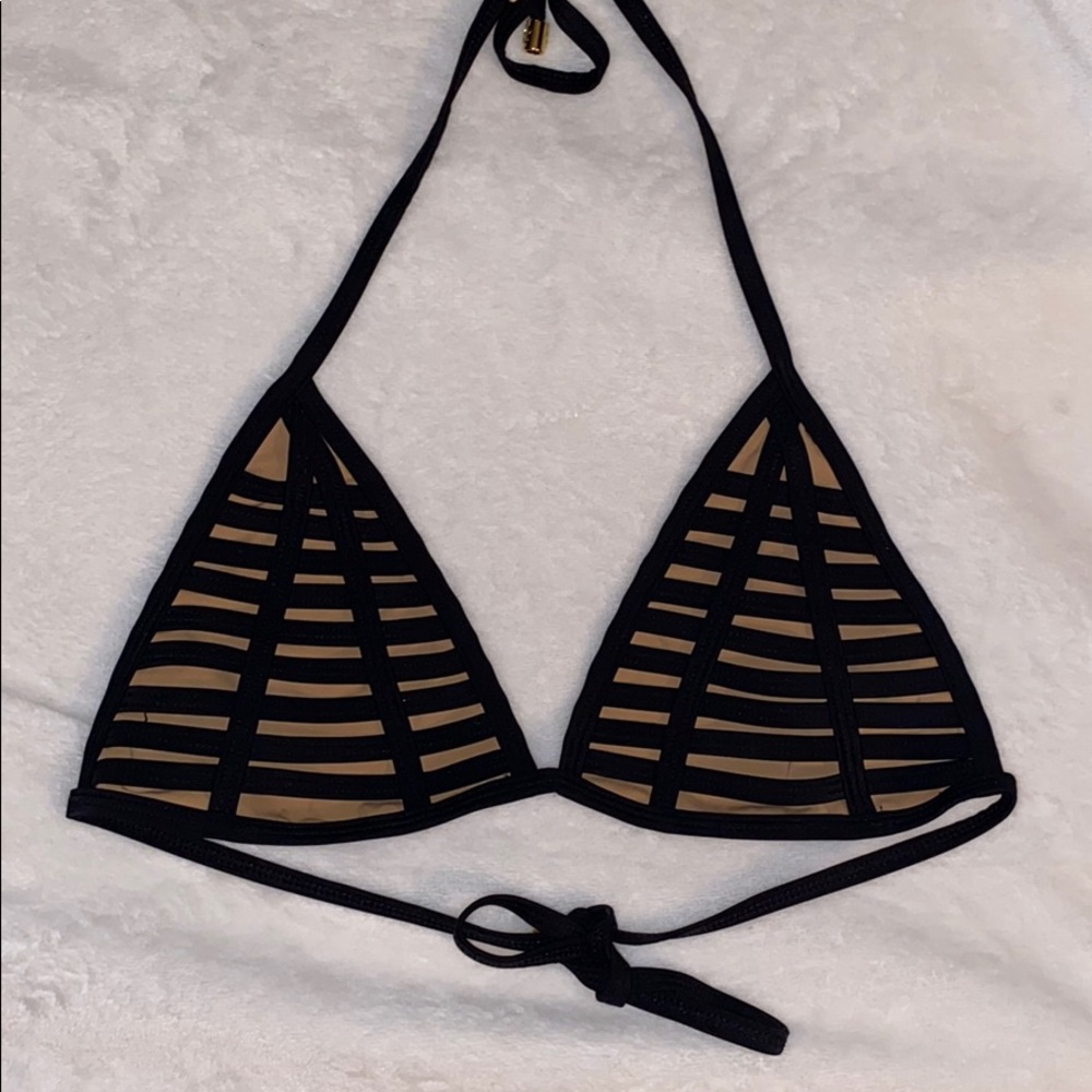 Beach Bunny Hard Summer Black Bikini Top